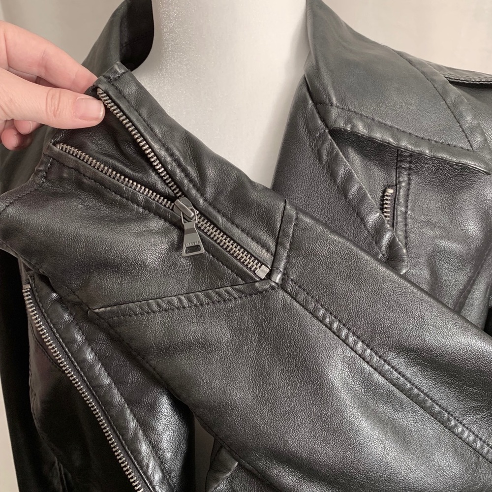 Leather jacket - Picture 3 of 5